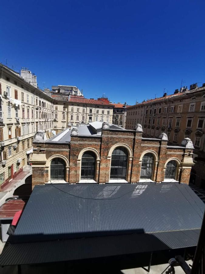 Market&Art square place Rijeka Exterior foto