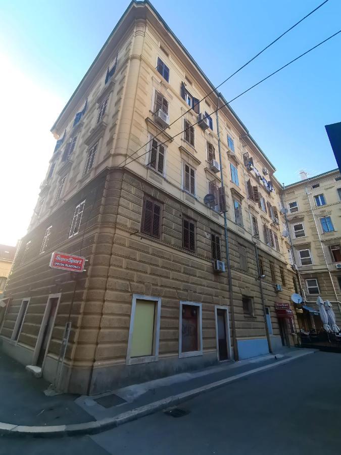 Market&Art square place Rijeka Exterior foto
